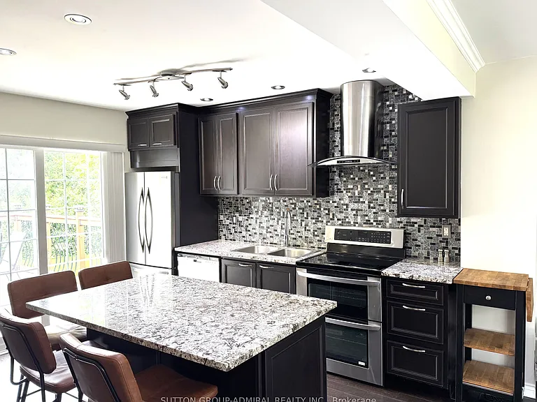 35 Coppermill Dr — Photo 13