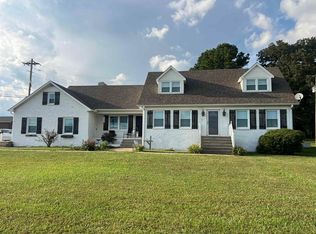 28 Glen St, Russellville, AL 35654