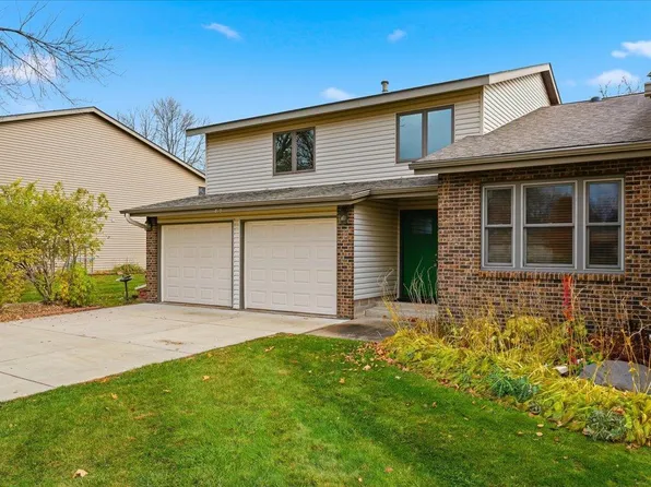 609 Pondhurst Dr, Amery, WI 54001