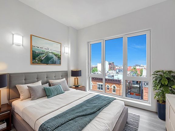 3rd image of 880 Rogers Ave Unit 4G