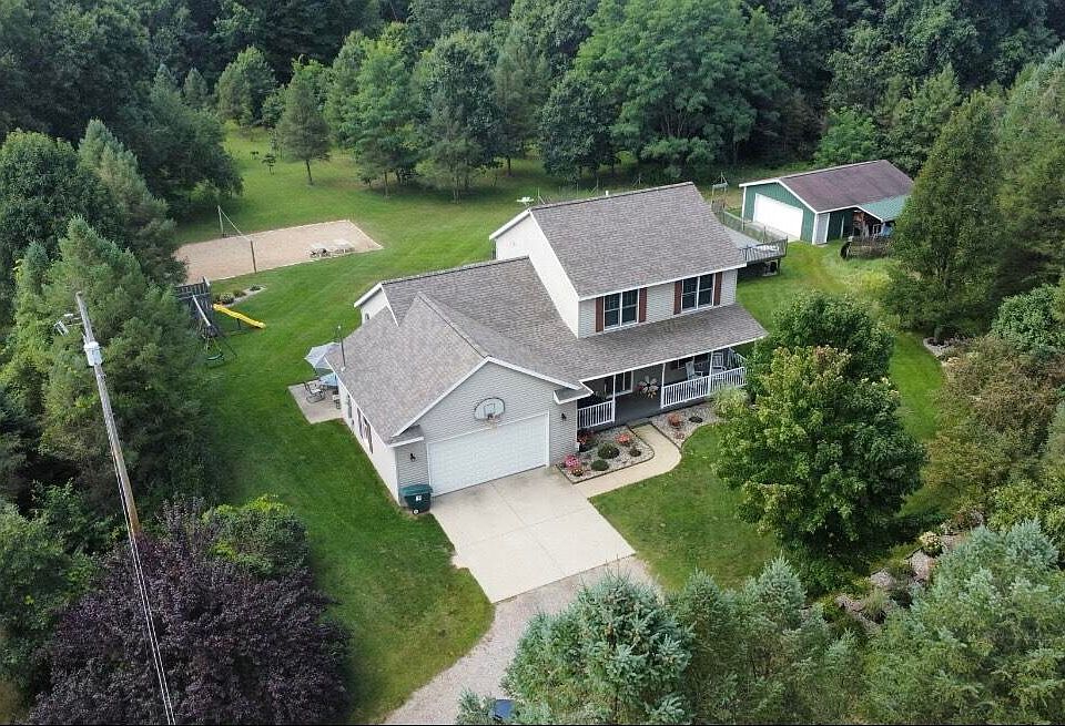 10038 Riley Ln, Greenville, MI 48838 Zillow