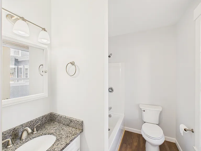 Full bathroom