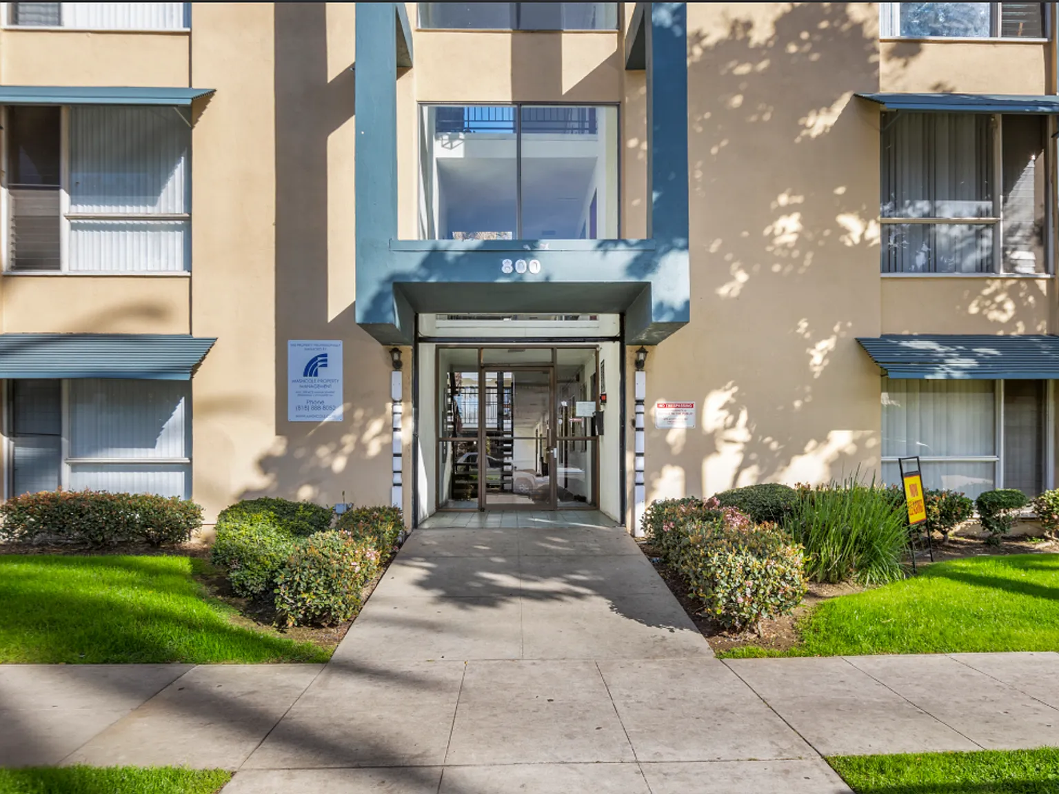 800 Linden Ave in Long Beach — Photo 3