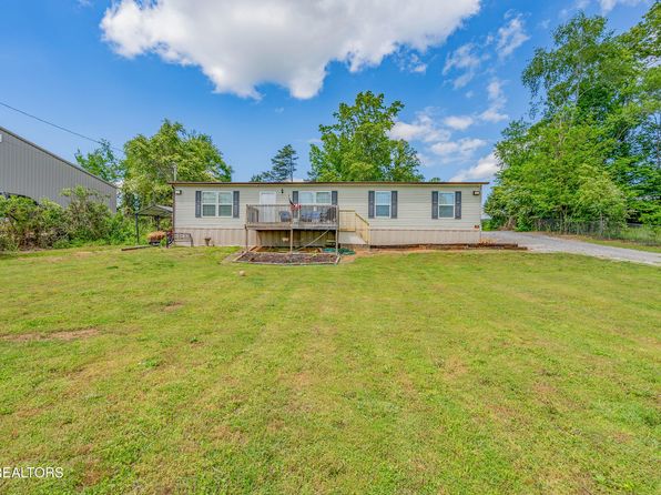 9921 Hall Dr, Knoxville, TN 37923