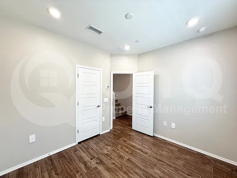 1823 E Chelsea Ln #105 — Photo 12