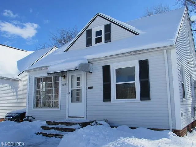 5619 Forest Ave photo 1