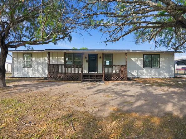 262 County Road 3522, Orange Grove, TX 78372