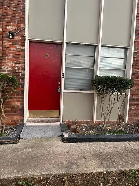 2 bed, 1200 sqft, $1,500 — Photo 2