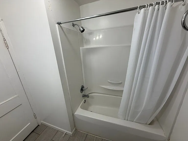 3315 Valley Dr — Photo 13