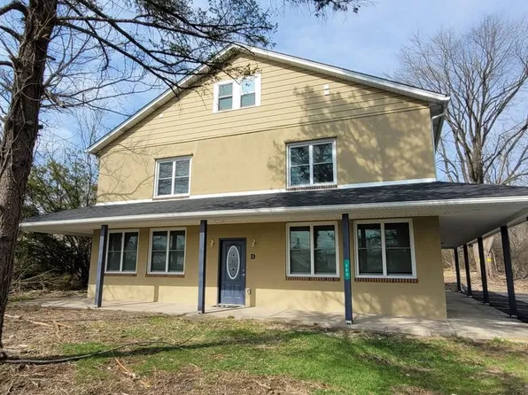403 N Walnut St, 403 N Walnut St #A, Bath, PA 18014