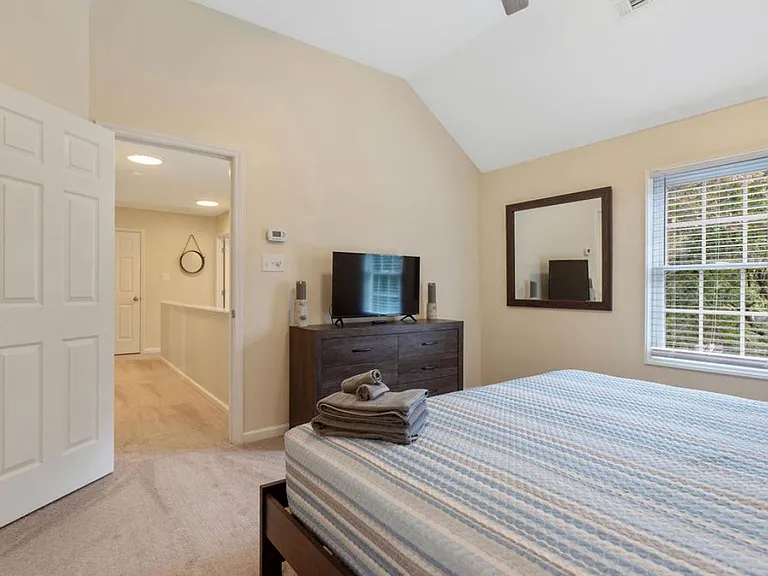 110 Mint Hill Dr — Photo 20
