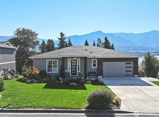 220 NE Lower Basso Cir, Stevenson, WA 98648