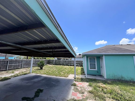 2nd image of 811 Military Dr