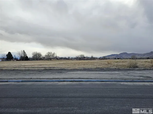 Cumpston Dr, Yerington, NV 89447