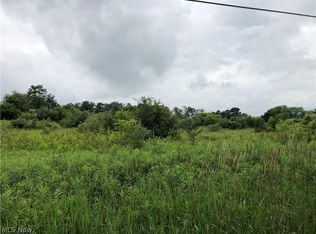 Sandy Ave SE, Canton, OH 44707