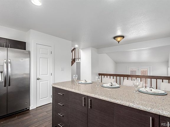 4th image of 1339 Columbine Drive