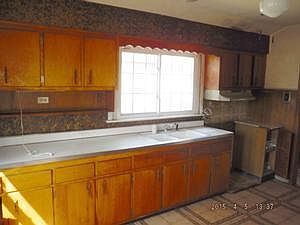 2nd image of 1531 N 35th Ave