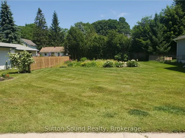 863 5th Ave W, Owen Sound, ON N4K 5A5