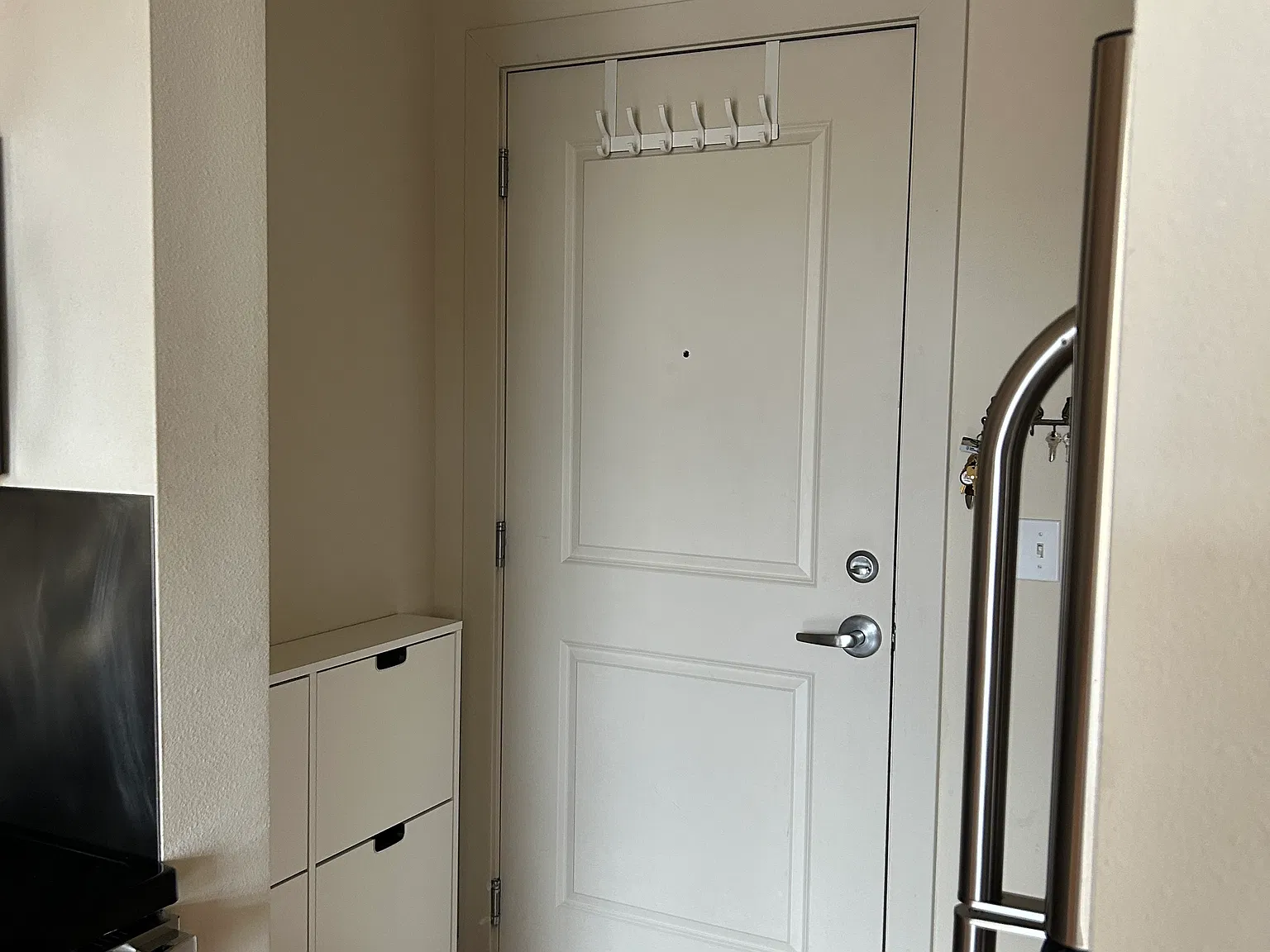 Studio, 439 sqft, $1,995 — Photo 3