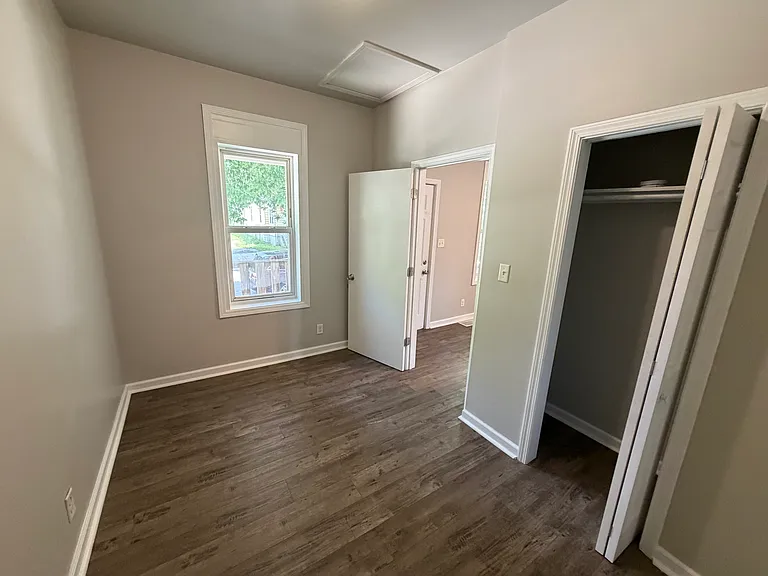 4618 Towle Ave — Photo 5