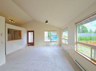 1121 21st St, Bellingham, WA 98225