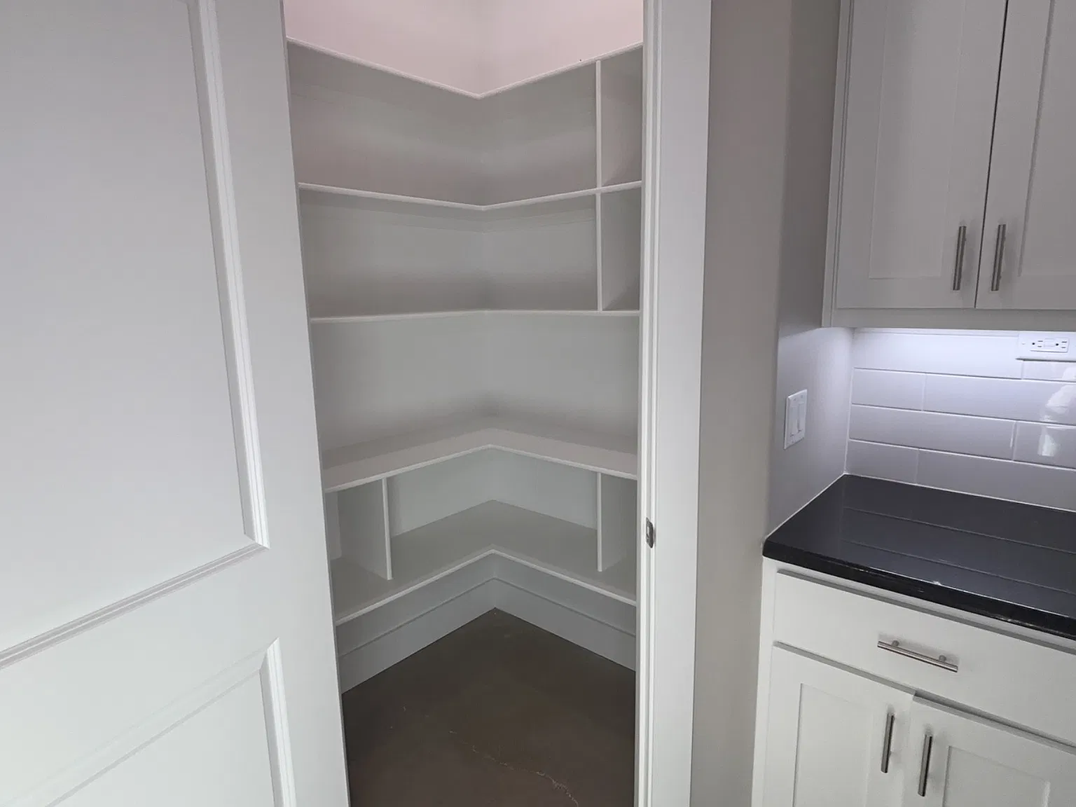 12546 Vinson Cir — Photo 3