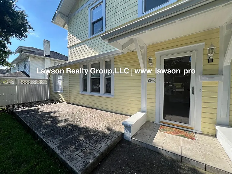 2148 Berkley Ave SW — Photo 4