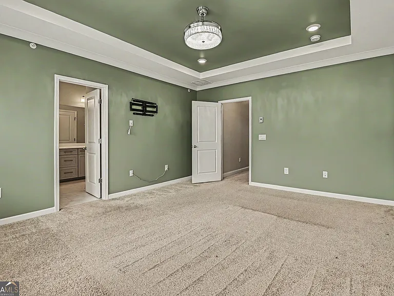 4768 Highside Way — Photo 3