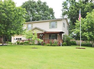 2536 Ashford Dr, Newton, NC 28658