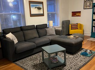 2144 W Berteau Ave, Chicago, IL 60618