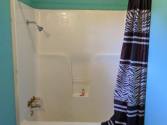 5th image of 175 Goforth Dr