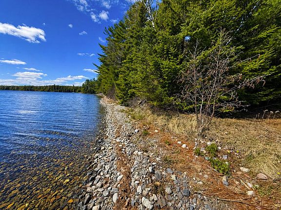 4th image of M1978L142D Love Lake Road