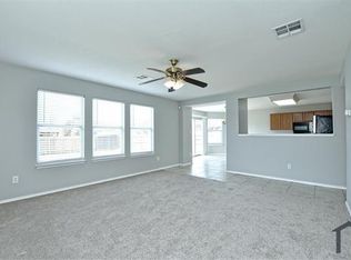 102 Blanco Woods Blvd, Elgin, TX 78621