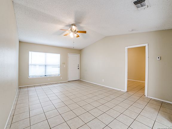 3rd image of 6847 Arbor Spring Dr