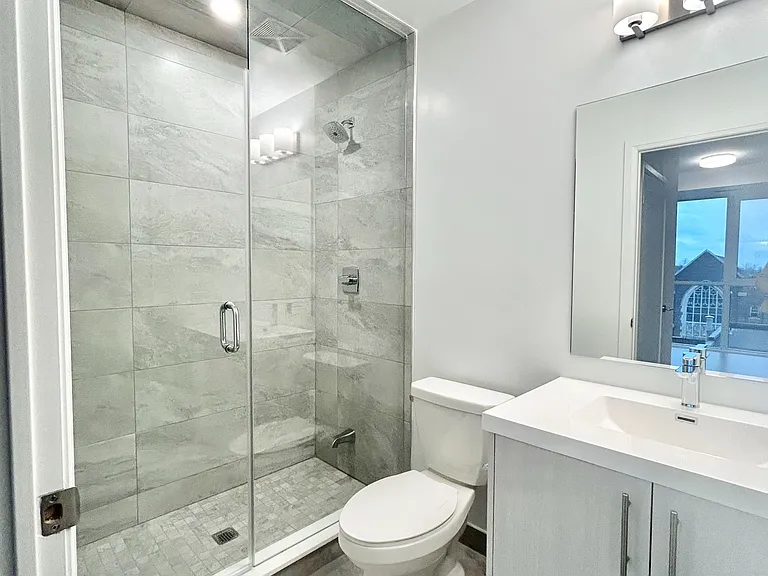 403 Main St #286 — Photo 12