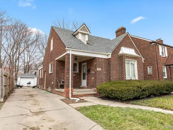 12909 Saint Marys St, Detroit, MI 48227