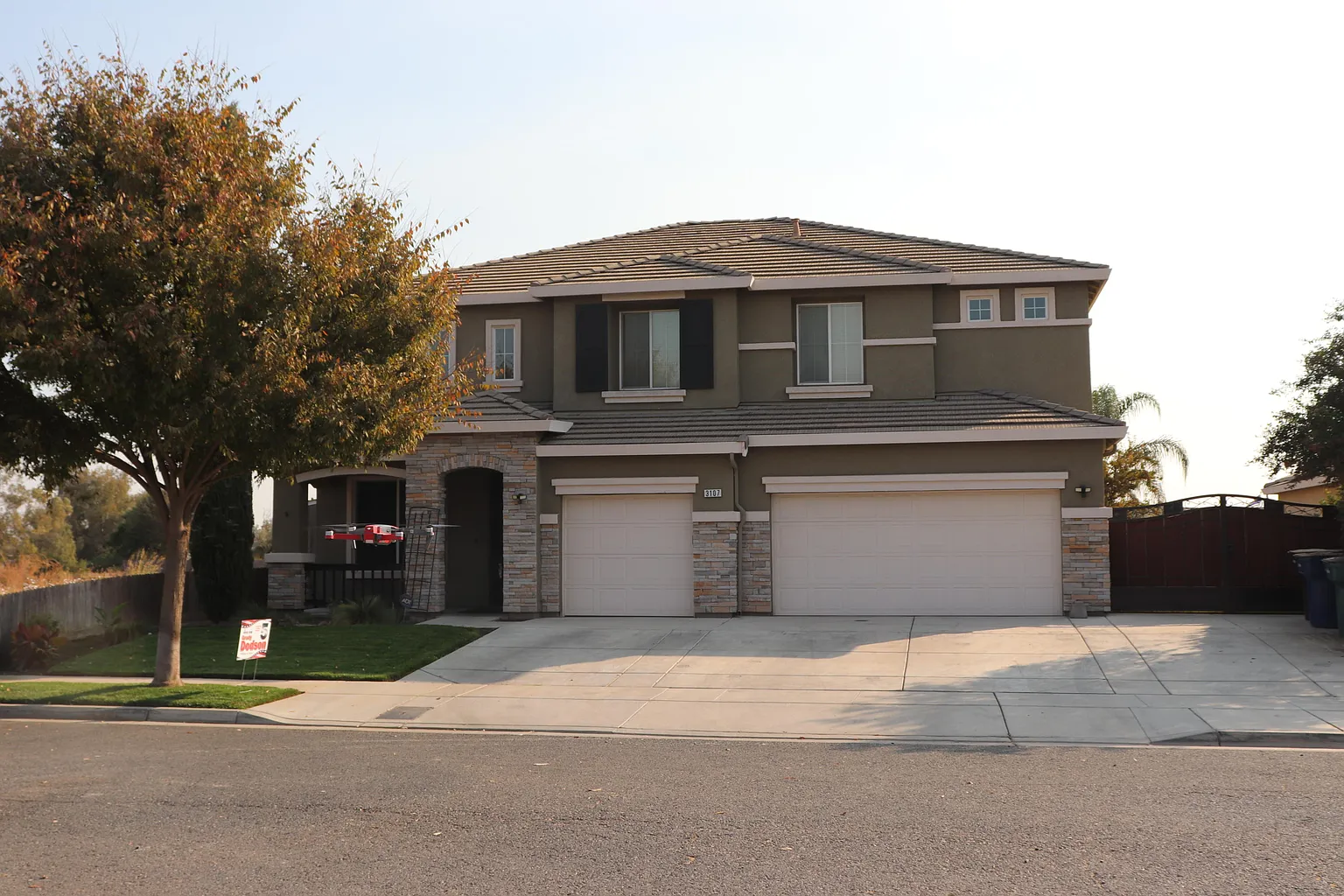 3107 Ryan Ave photo 1