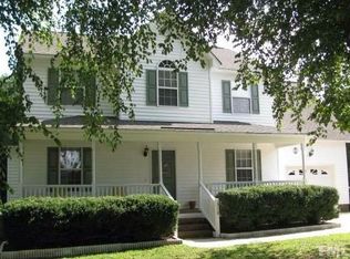310 Parrish Farm Ln, Benson, NC 27504