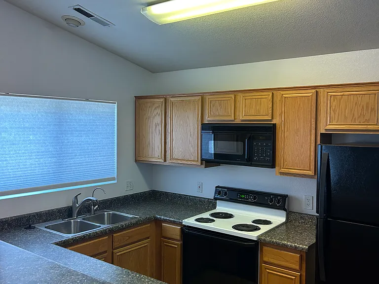 6485 E Settlers Run Rd #10 — Photo 11