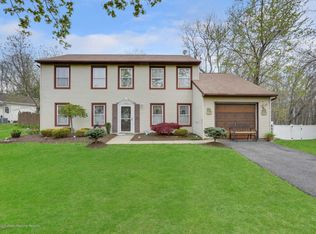 4 Monroe Ln, Jackson, NJ 08527