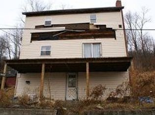 723 Mountain Ave, South Fork, PA 15956