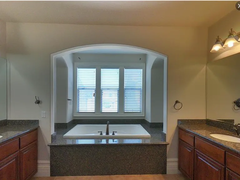 496 Via Palermo Dr — Photo 14
