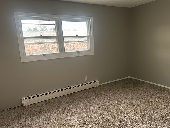 5th image of 2102 E Empire St APT 6