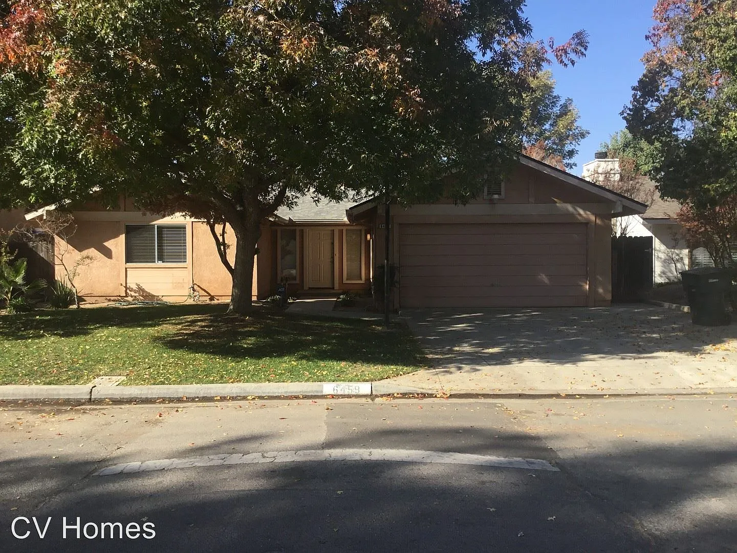 6459 N Tracy Ave photo 1