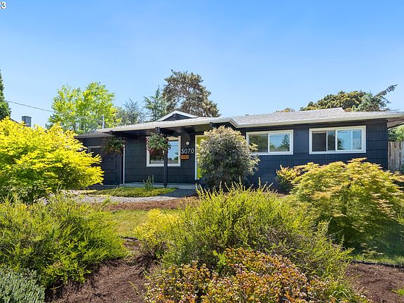 2nd image of 5070 SE Mason Ln