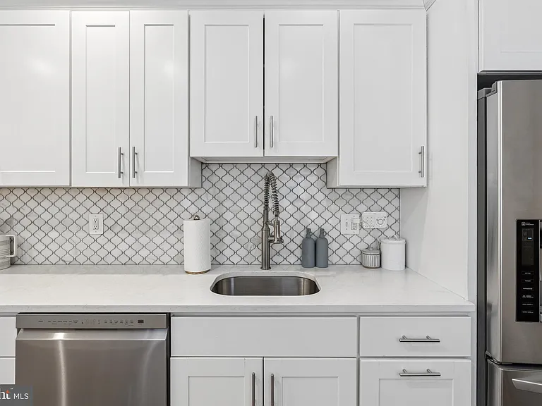1228 Patapsco St — Photo 5