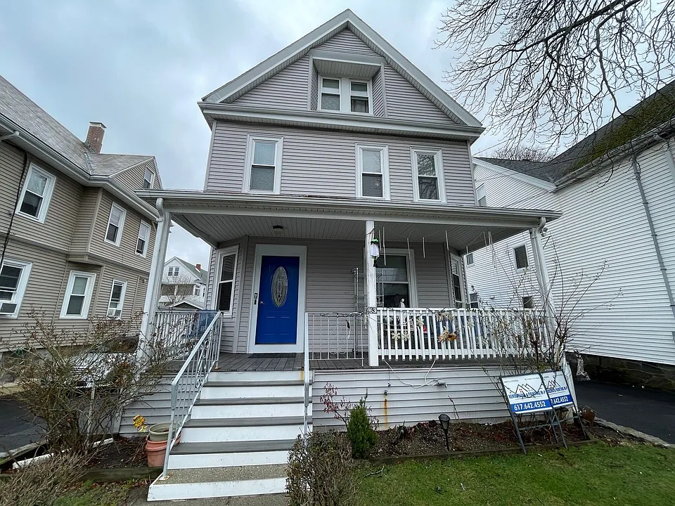 66 Fairbanks St #2