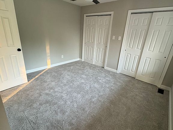 4th image of 816 Moffat Ln