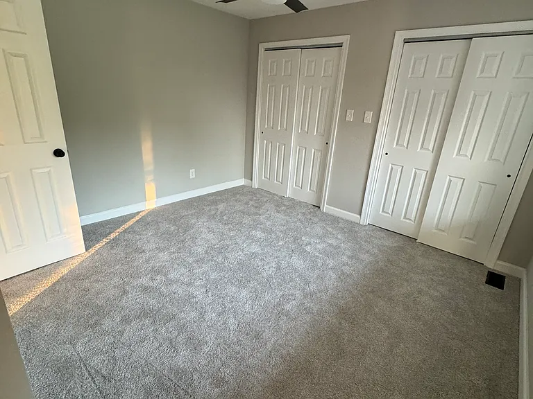 816 Moffat Ln — Photo 5