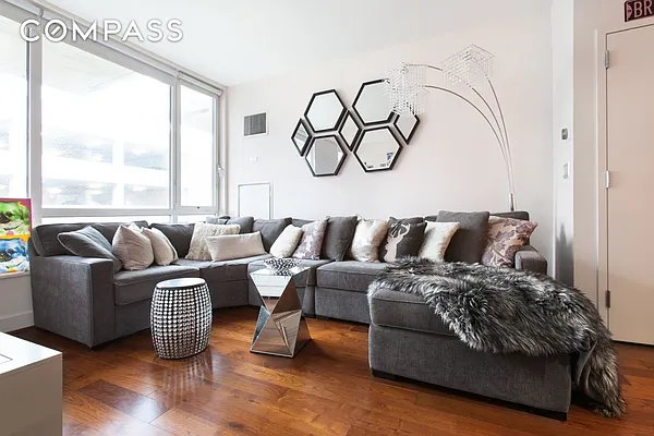 Sold by Compass | media 2